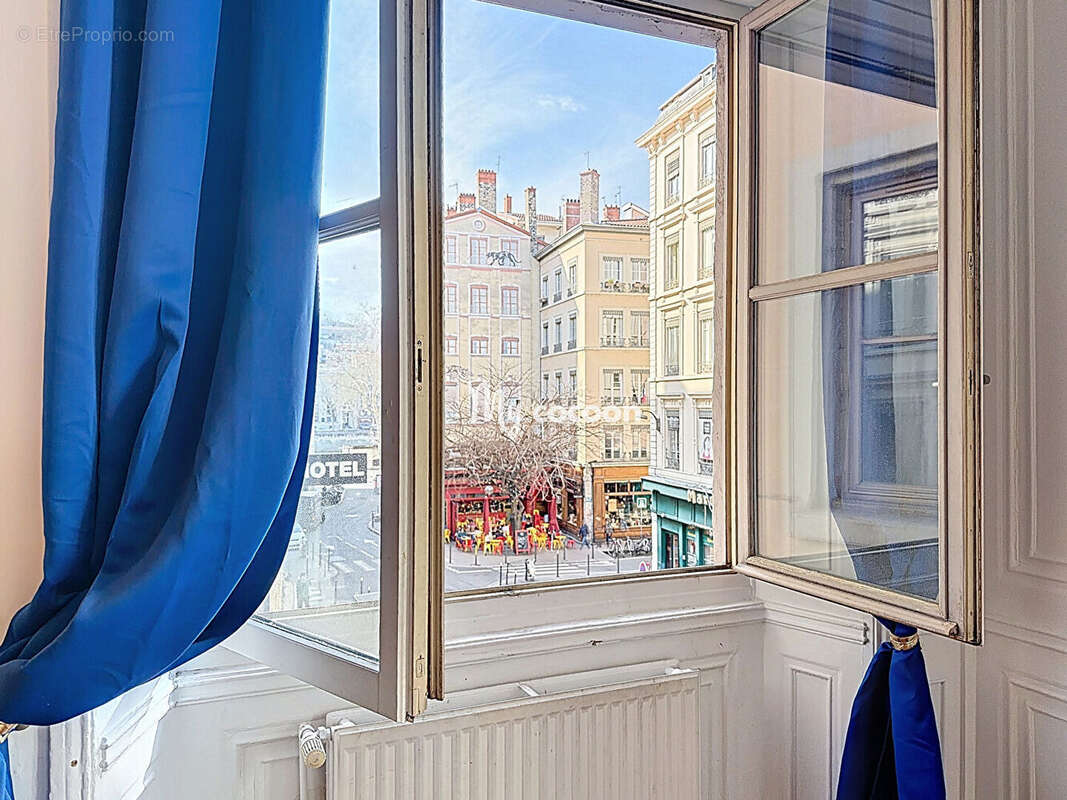 Appartement à LYON-1E