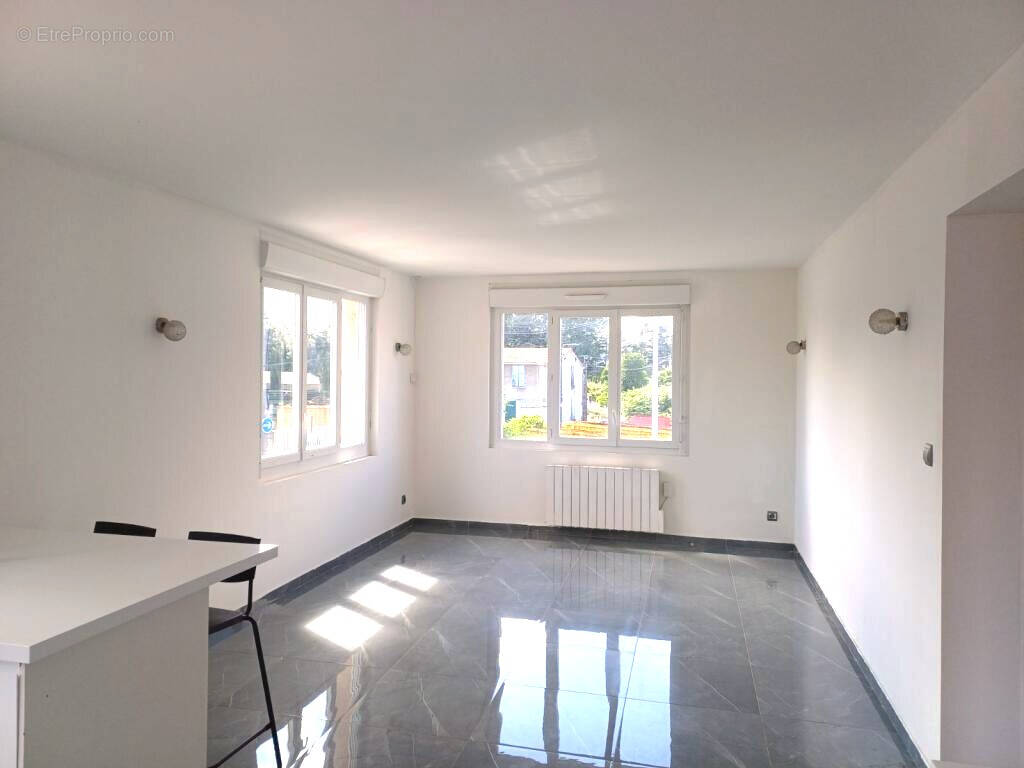 Appartement à FEYZIN