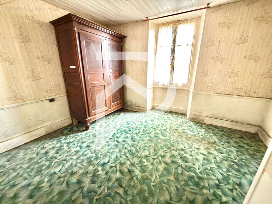 Maison Rochetaillée  8 pièce(s) - photo 9