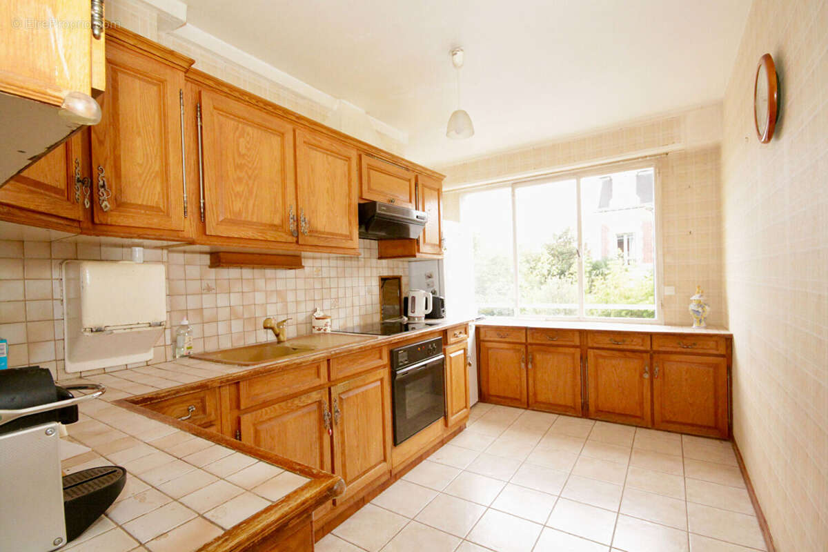 Appartement à FONTENAY-SOUS-BOIS