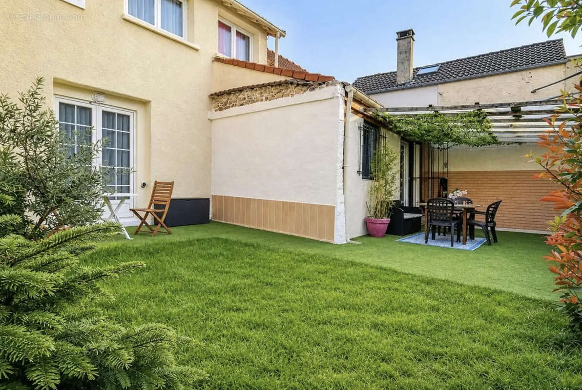 Maison 200 m² à Lieusaint  - photo 20
