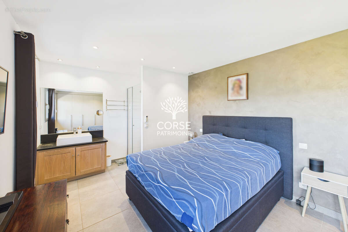 Maison à PORTO-VECCHIO