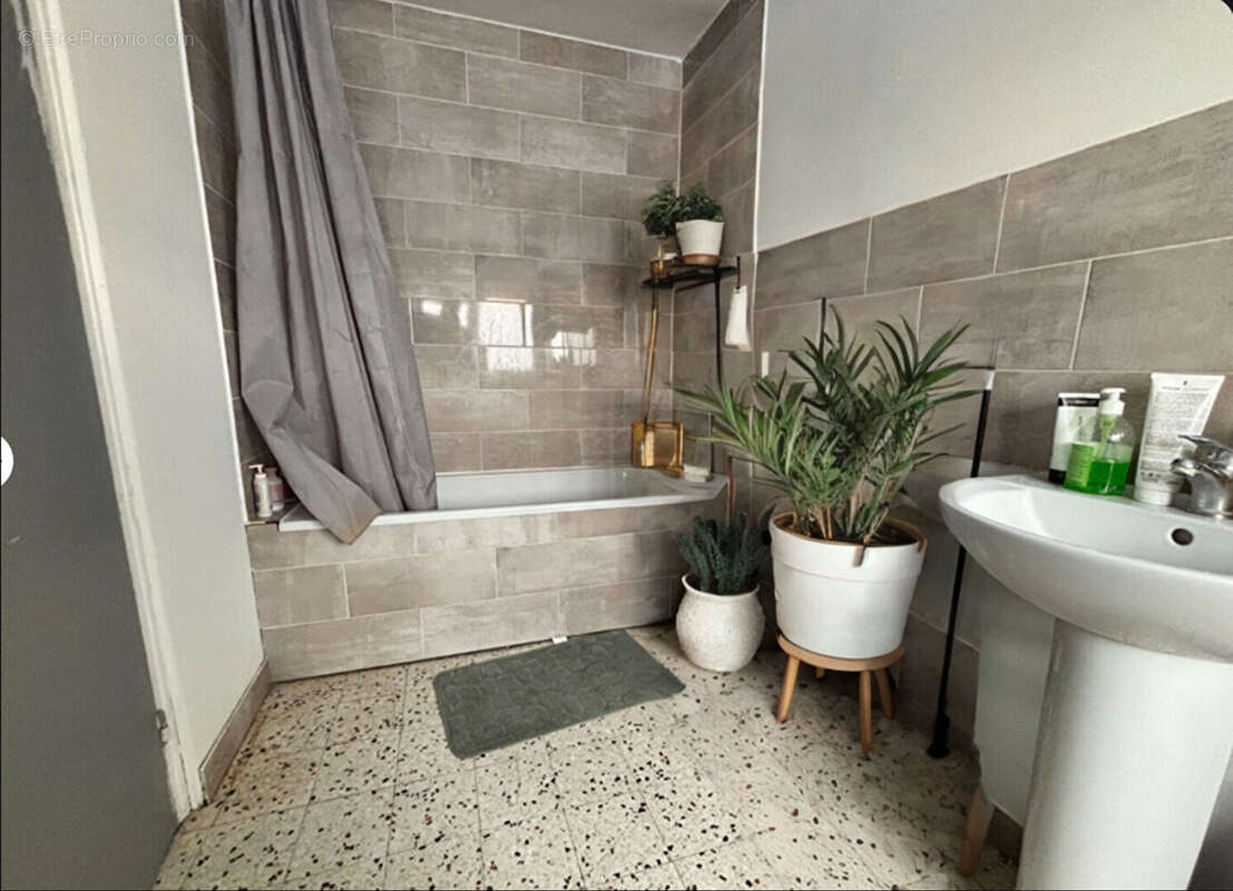 Maison à BRUAY-LA-BUISSIERE