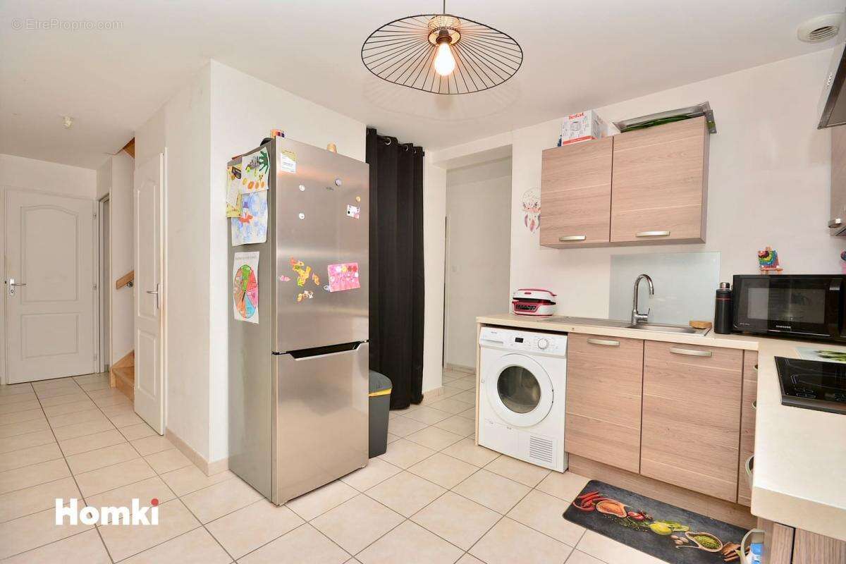 Maison/Villa T4 de 80 m² à Anse 69480 - photo 7