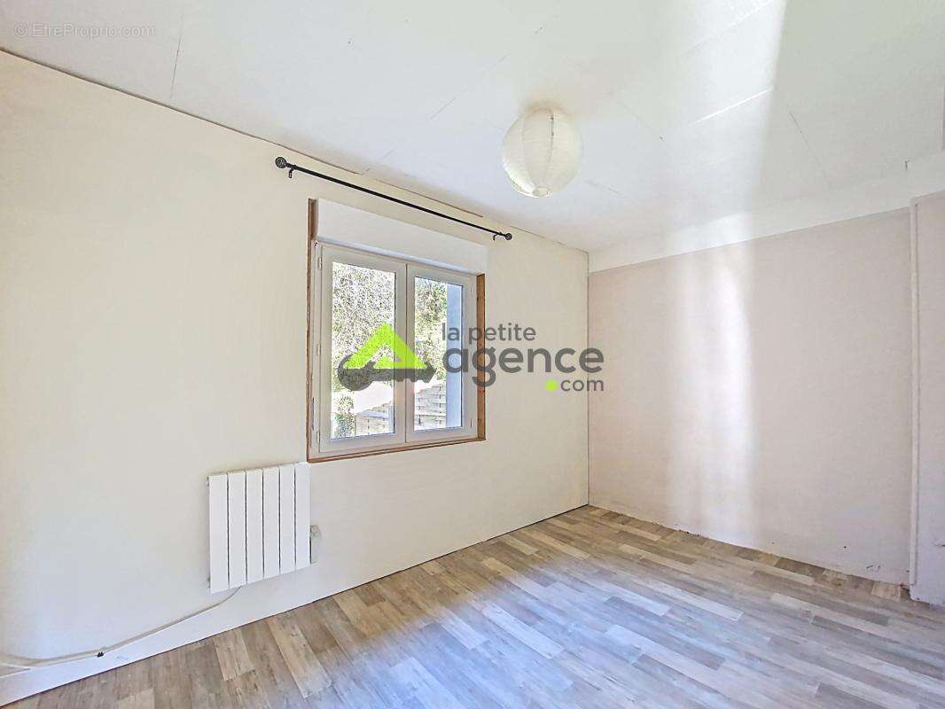 Maison à BOURGANEUF