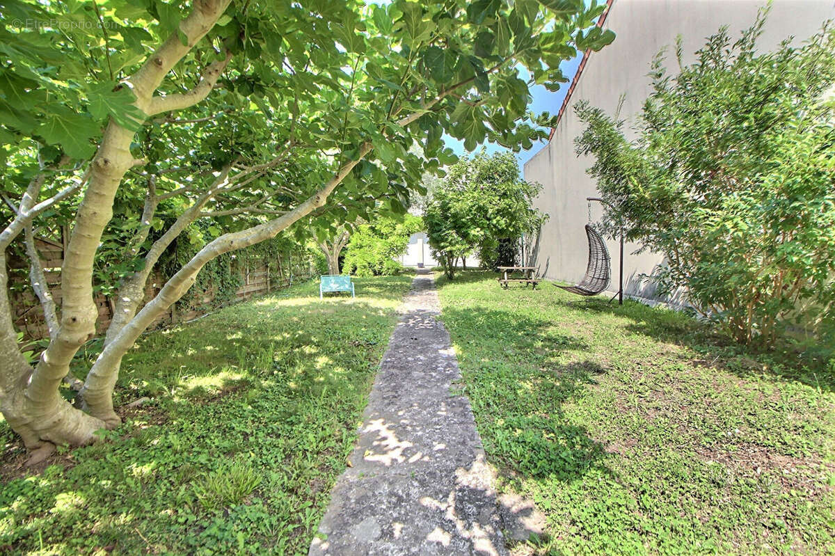 Maison à RUEIL-MALMAISON