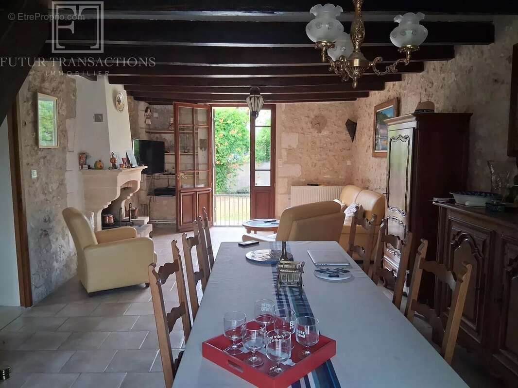 Maison en pierres avec piscine - photo 7