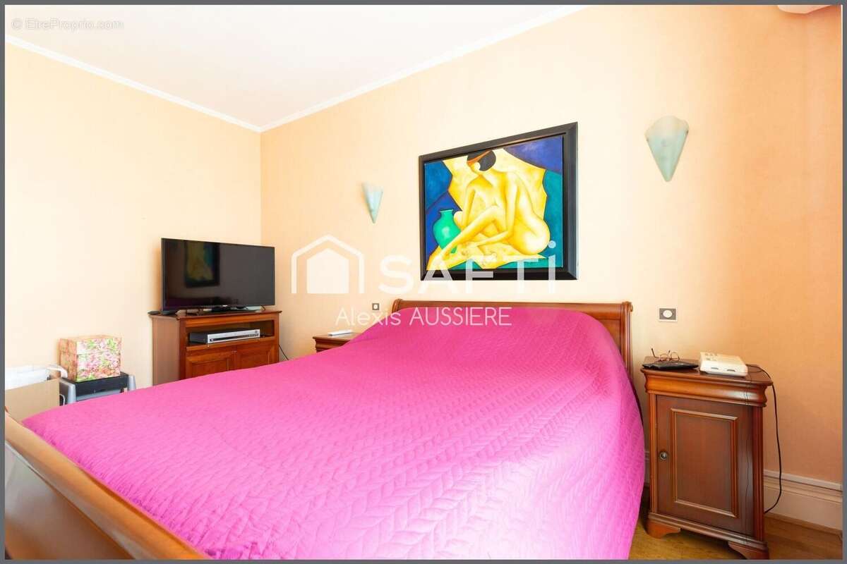 Photo 2 - Maison à QUINCY-VOISINS