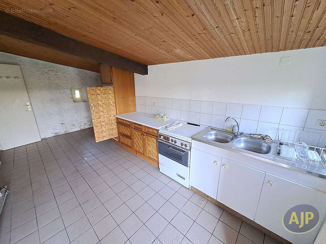 Maison à MACHE