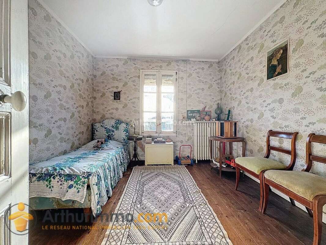 Maison à BOURG-ET-COMIN