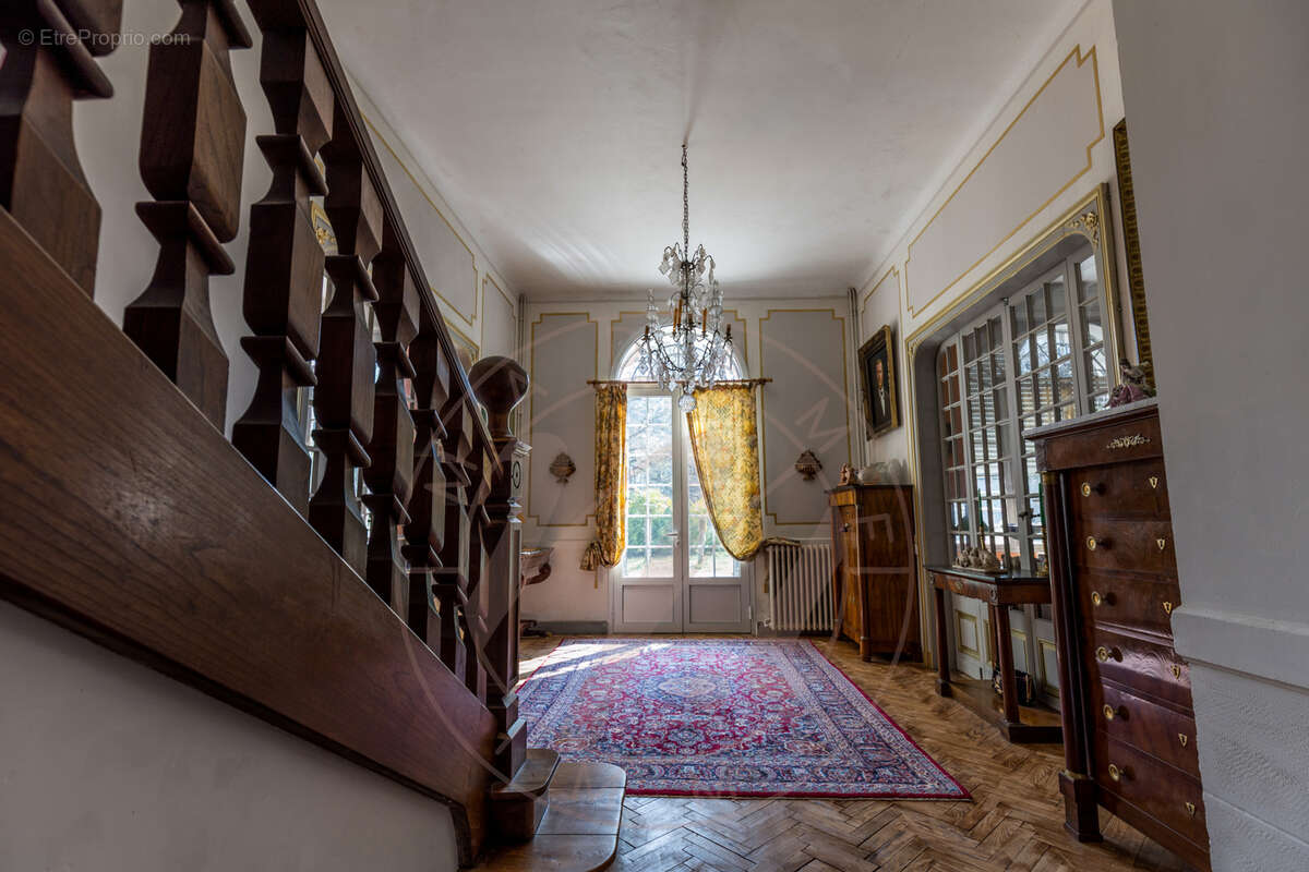 Maison à CAMPAGNE
