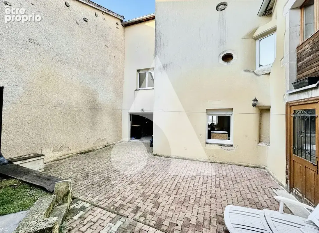 Maison de village 3 chambres avec garage et cour - Maxey-sur-Vaise - photo 8