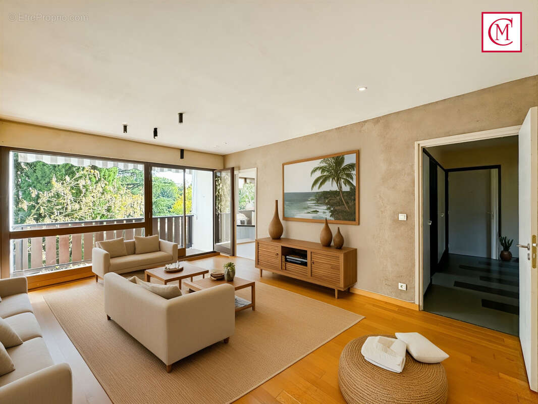 Appartement à LA TRONCHE