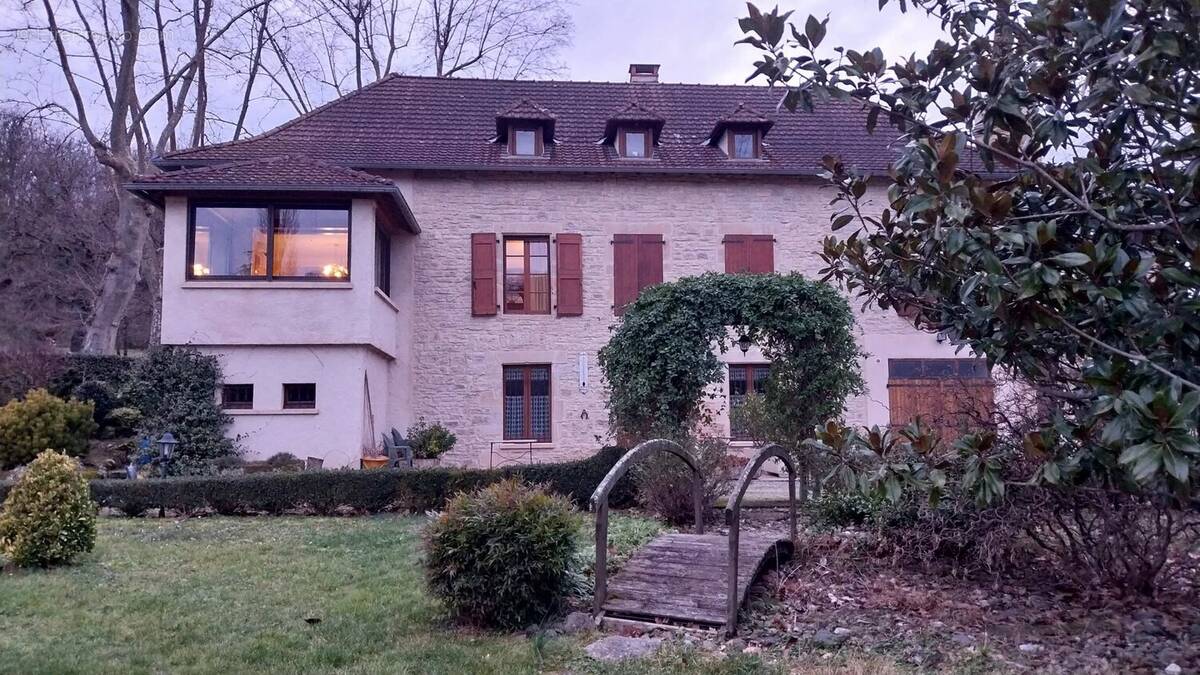 Maison à CAYLUS
