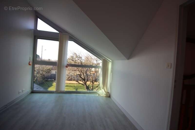 Maison à SAINT-PAIR-SUR-MER