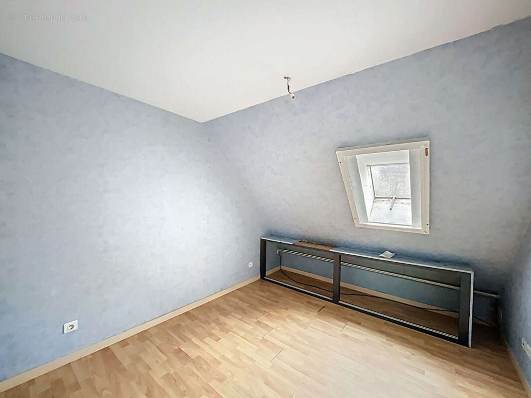 Maison à MAGNAC-BOURG