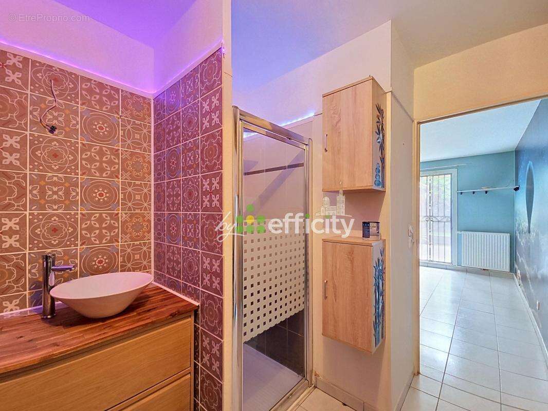 Appartement à MARSEILLE-13E