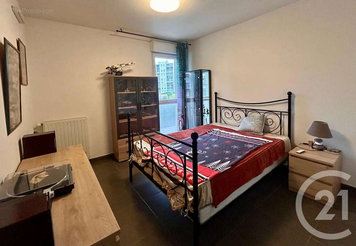 Appartement à LE CANNET