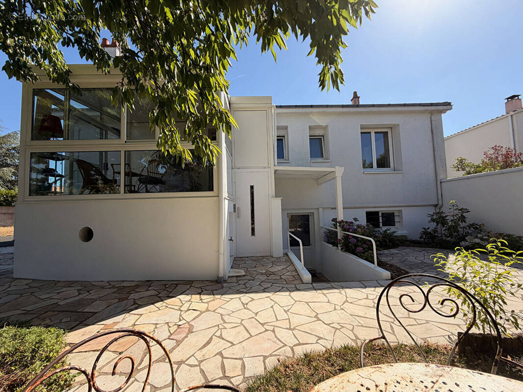 Maison à LA BRUFFIERE