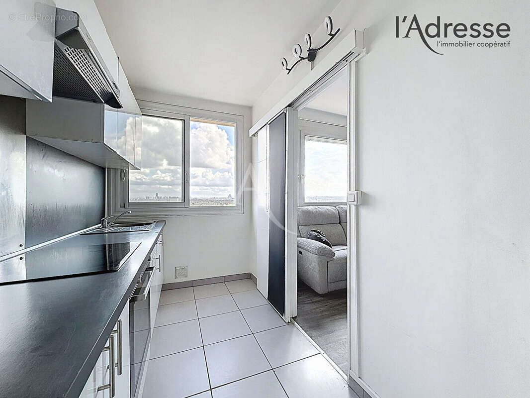 Appartement à SURESNES