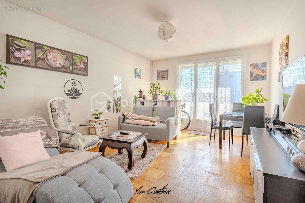 Appartement à BRETIGNY-SUR-ORGE