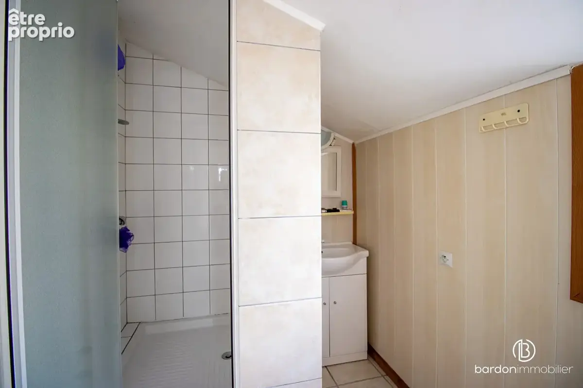 Ensemble immobilier - 86 m² - Bourg de Saint-Gervais - photo 9