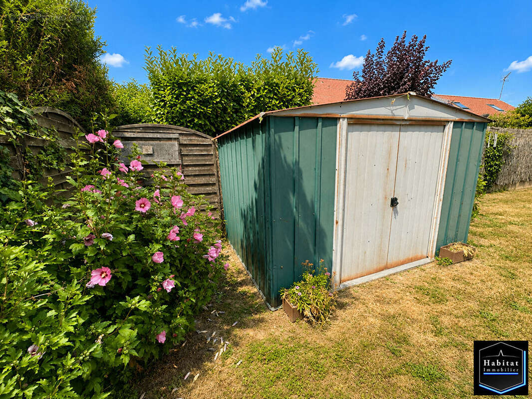 Maison Moussy Le Neuf 6 pièce(s) 134 m2 Jardin 560m² Garage, Sous sol - photo 12