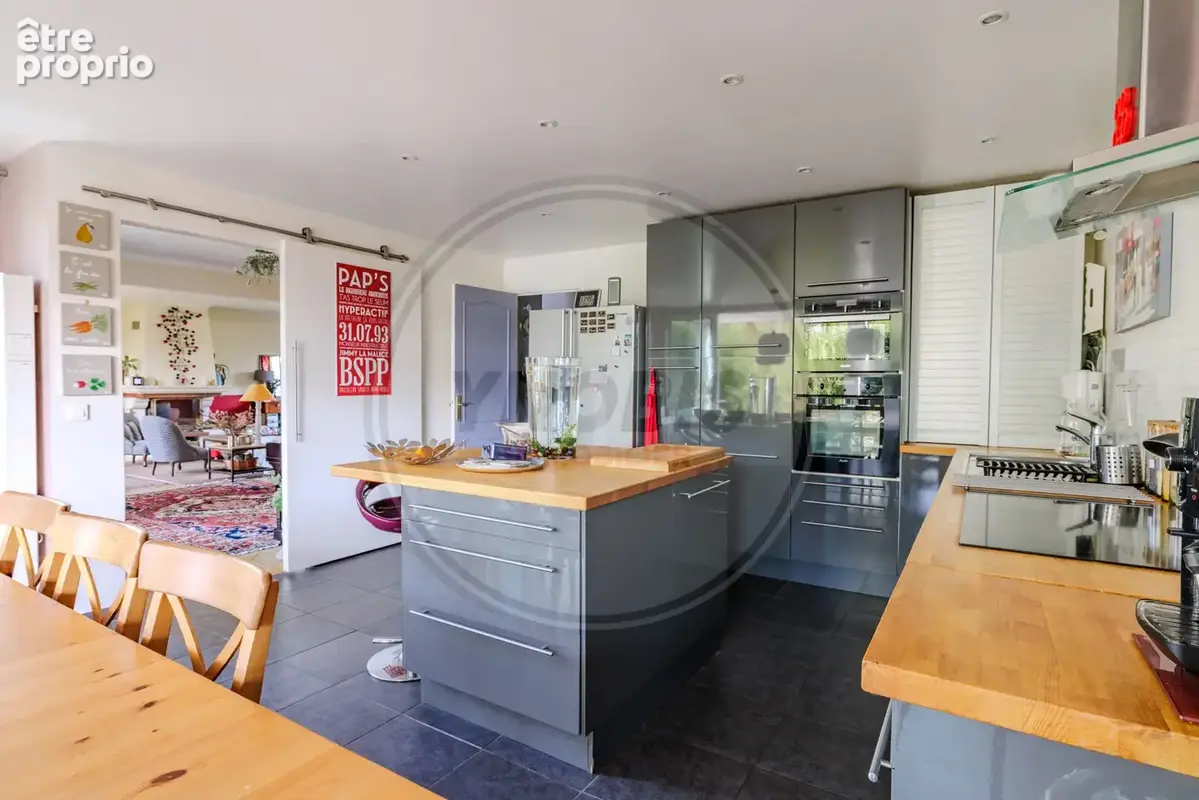 Maison familiale Verneuil Sur Seine 11 pièces 270 m2 - photo 5