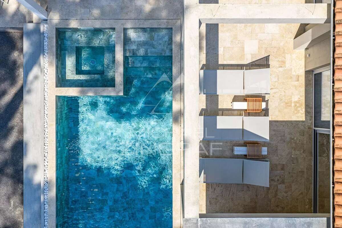 Maison à LE BOUSCAT