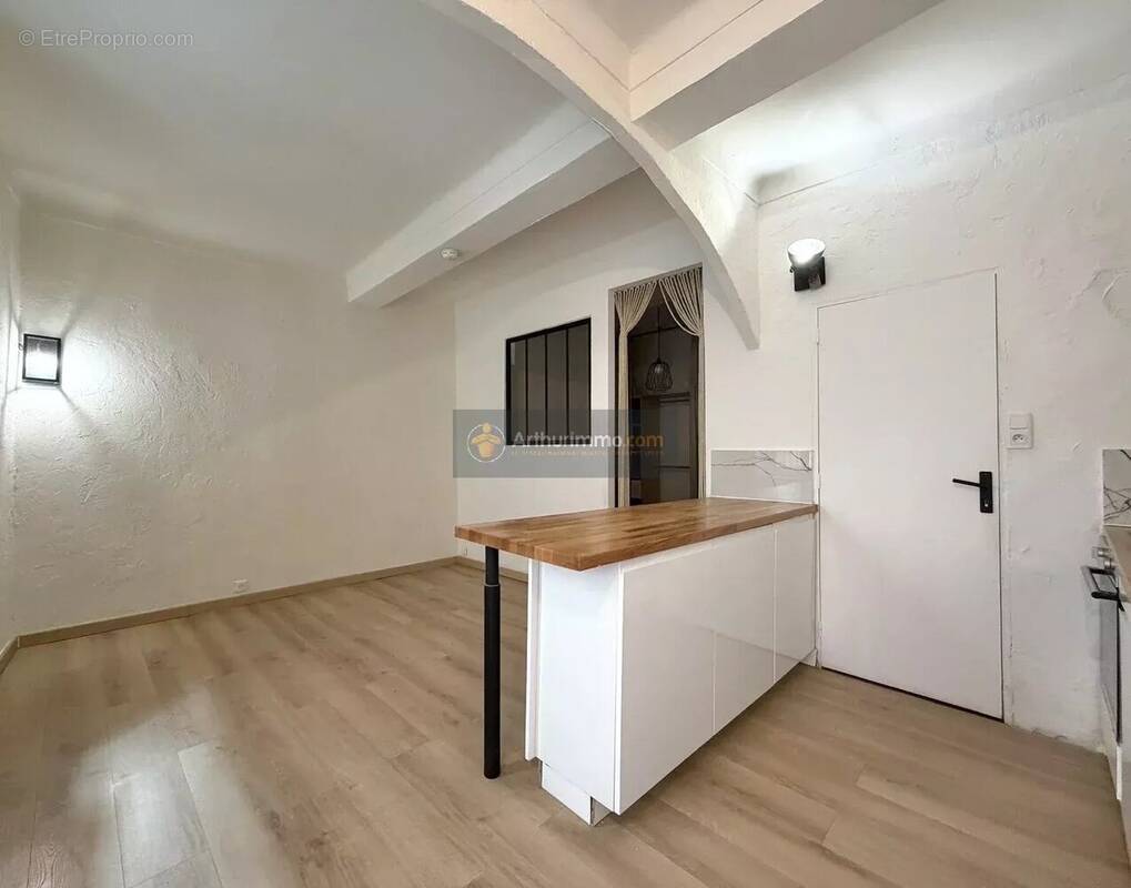 Appartement à FREJUS