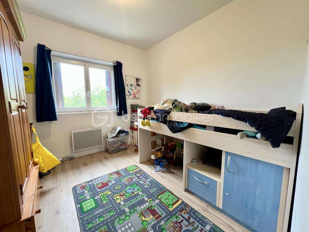 À vendre – Maison de 76 m² louée 660 €/mois – Spécial investisseur – Saint-Aigulin centre - photo 4