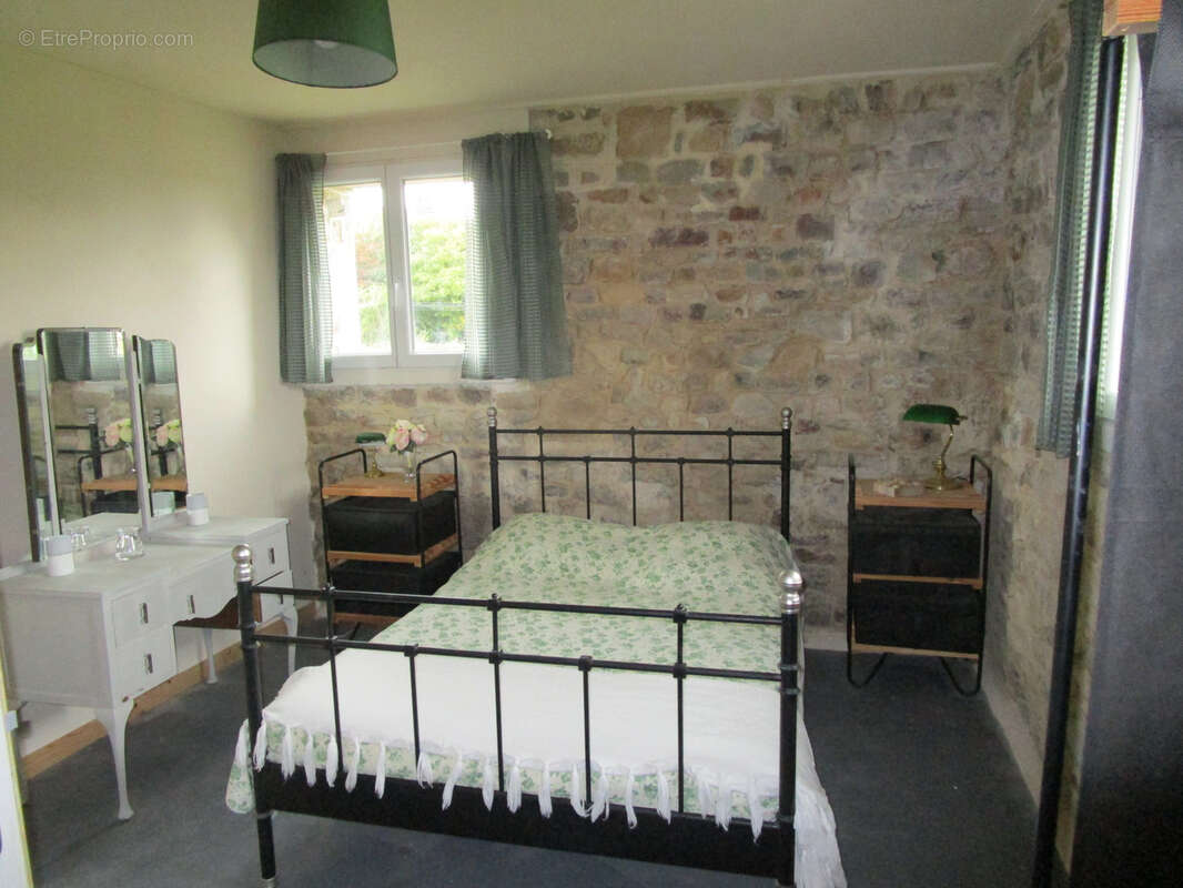 Maison à LE NEUFBOURG