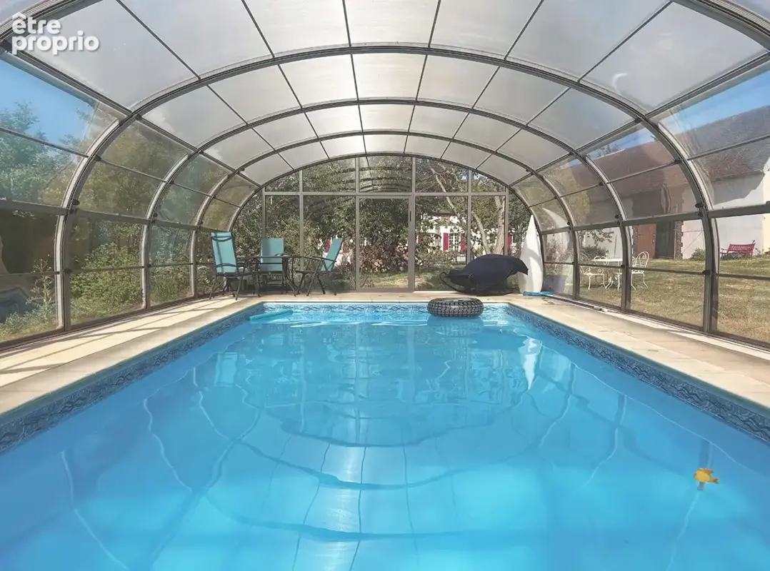 Charmante maison rénovée  dépendances et piscine couverte - photo 7