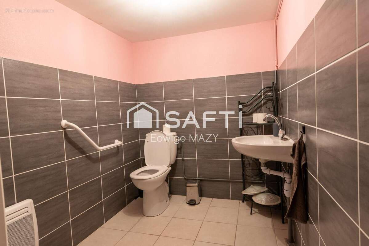 Photo 6 - Appartement à CHAMBON-SUR-VOUEIZE