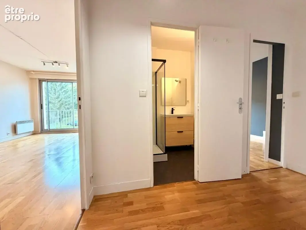 Honfleur - Appartement 2 Pièces avec une belle luminosité à vendre - Dernier étage - Balcon exposé Ouest - photo 10