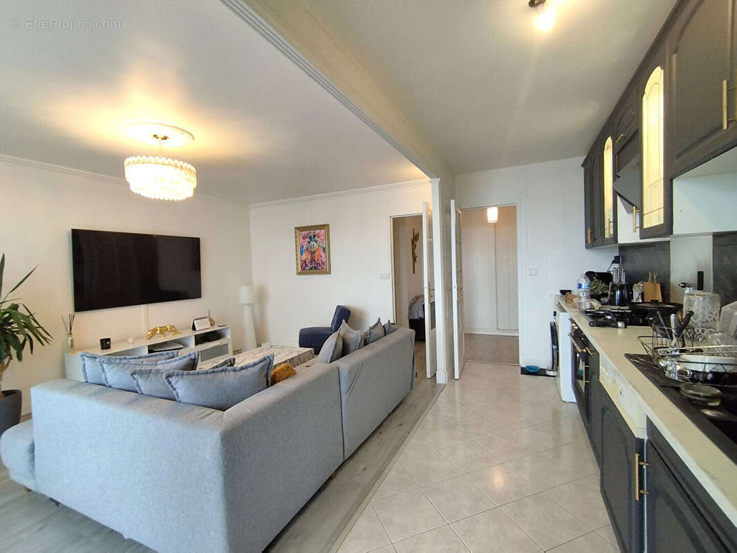 Appartement à SAINT-PIERRE-DES-CORPS