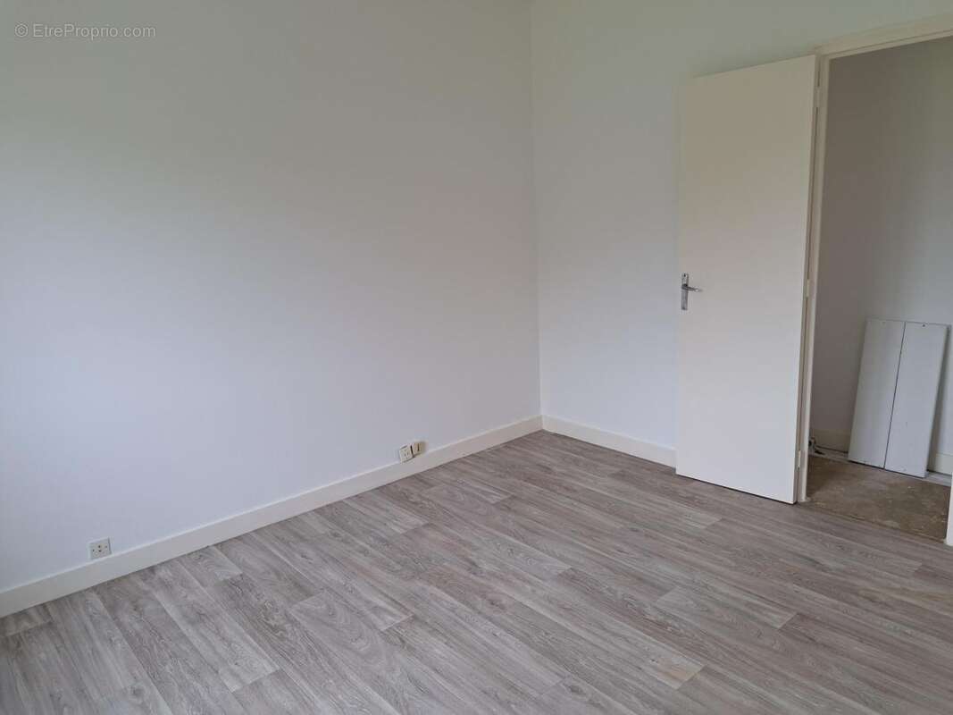 Maison 72 m² à Plouisy  - photo 8