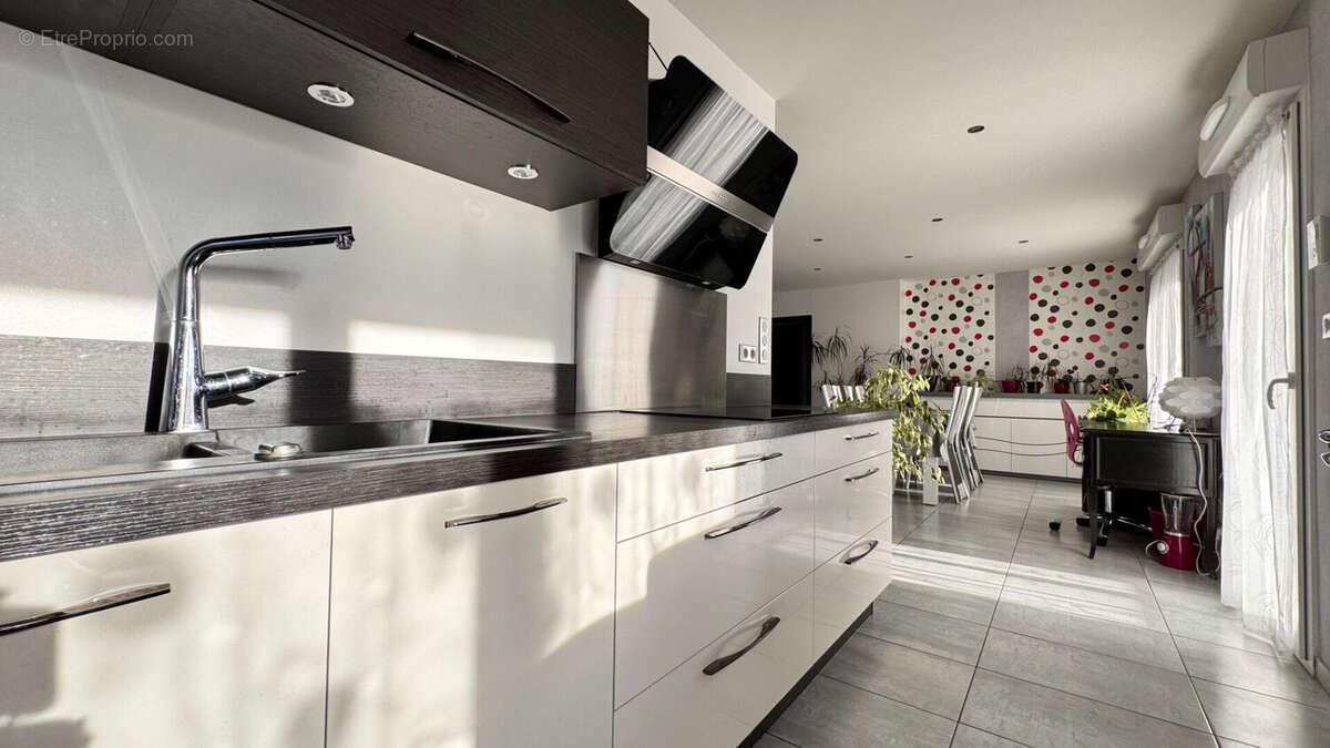 Maison à EINVILLE-AU-JARD