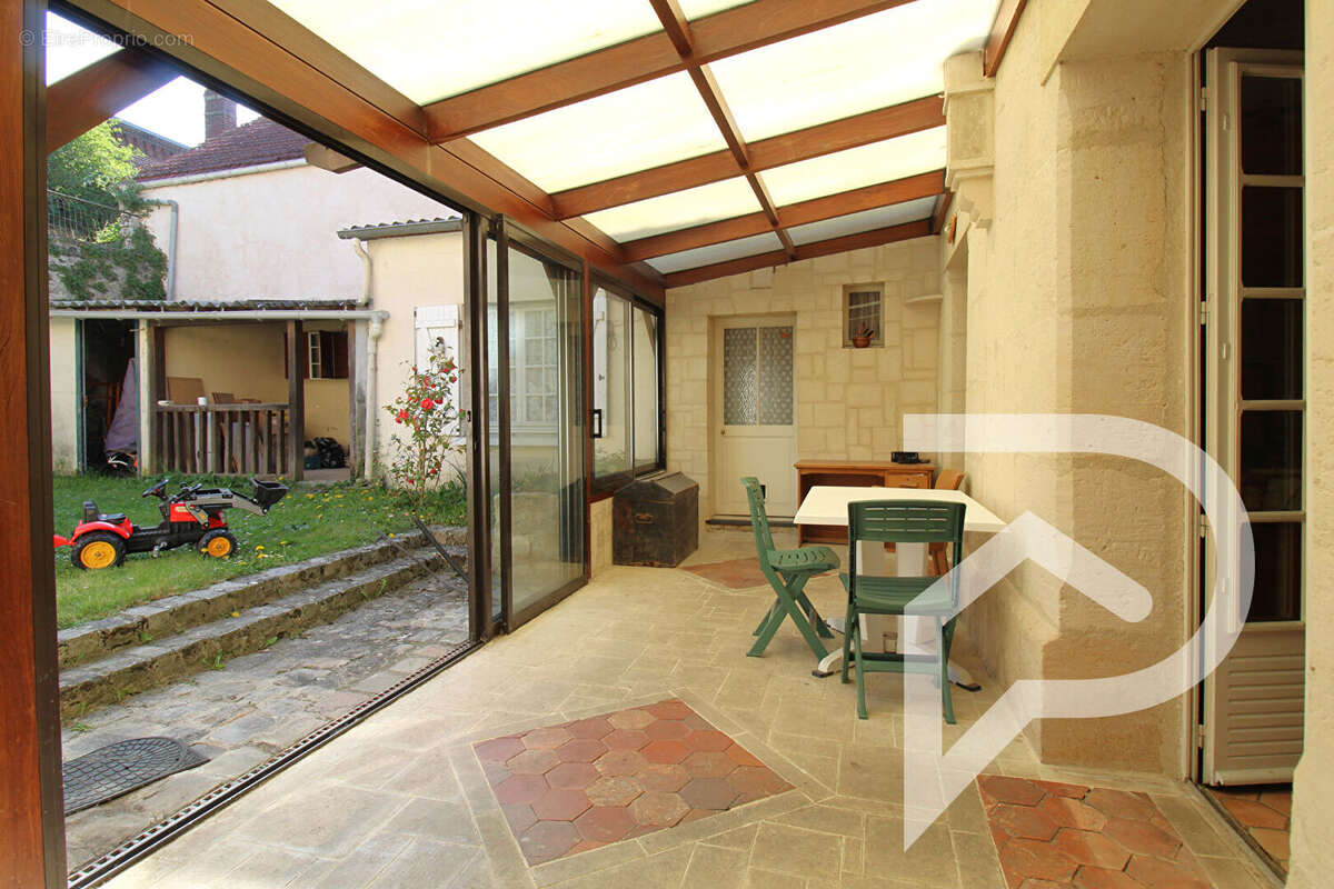 Maison à PONT-SAINTE-MAXENCE