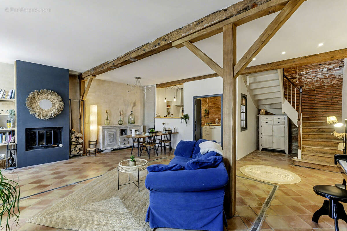 Maison à ESCALQUENS