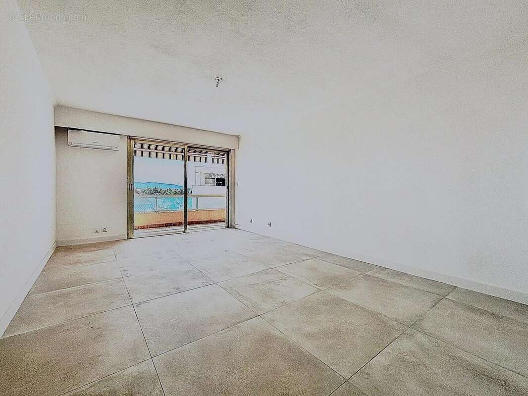 Photo 4 - Appartement à SAINT-RAPHAEL