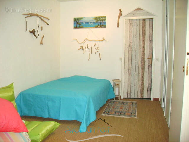 Maison à BORMES-LES-MIMOSAS