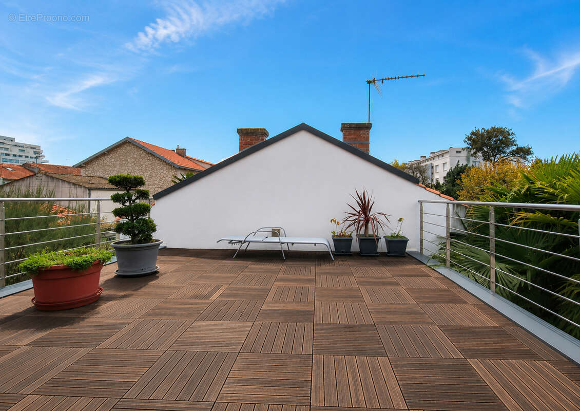Maison La Rochelle 5 pièces 132.46 m² - LA GENETTE - 3 chambres - Garage - photo 4