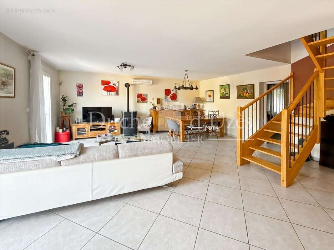 Photo 2 - Maison à UZES