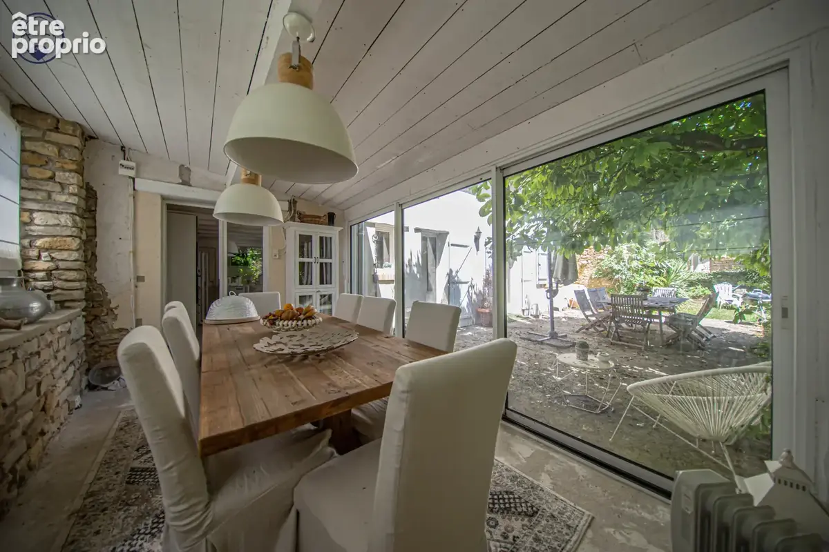 Coup de cœur ! Maison de charme avec terrasse, grand jardin et dépendance - photo 4