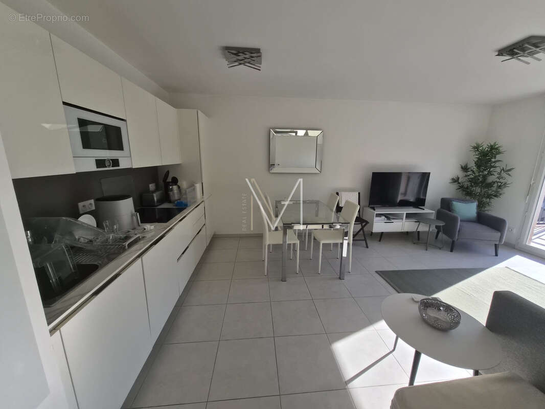 Appartement dernier etage vue degagee avec terrasse - photo 7