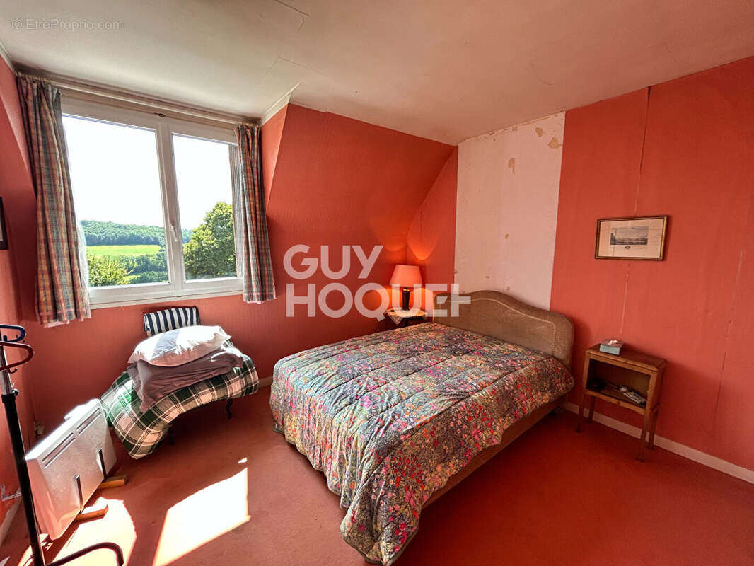 Maison à HERMIVAL-LES-VAUX