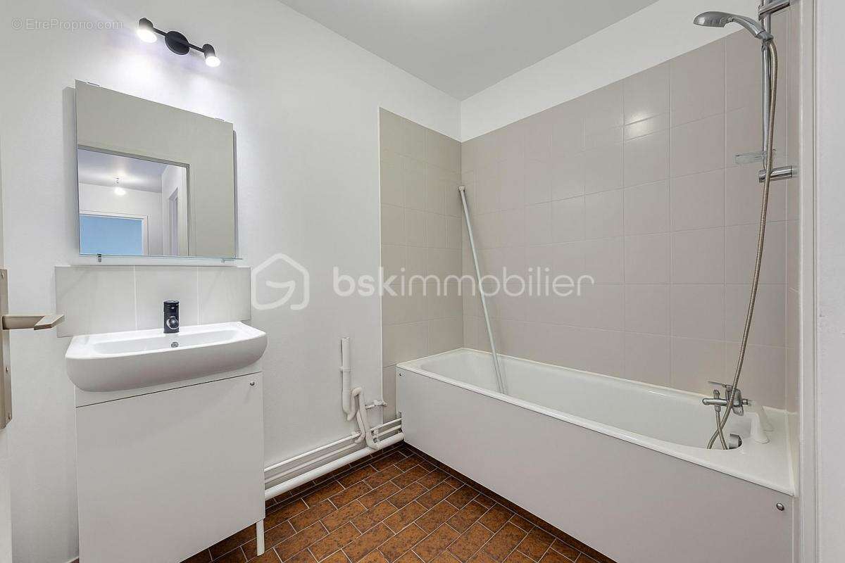 Appartement à CLICHY