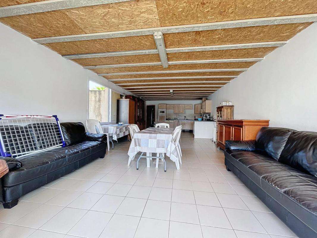 Maison à PUGET-SUR-ARGENS