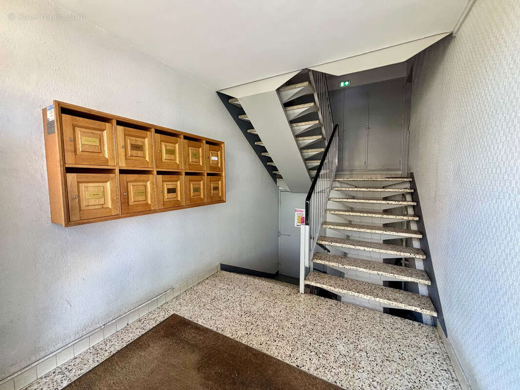Appartement à SAINT-FONS